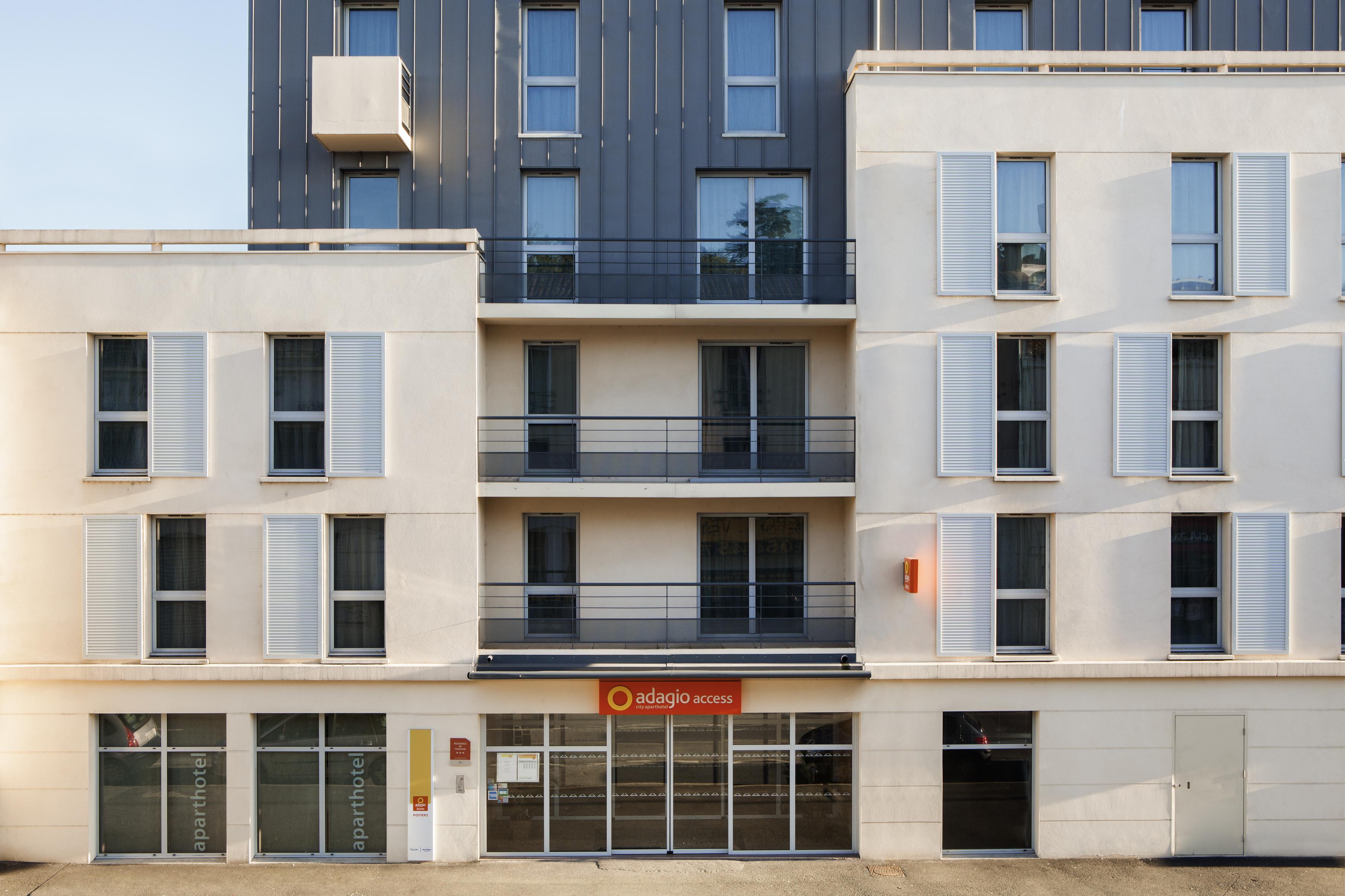 Aparthotel Adagio Access Poitiers Exterior foto